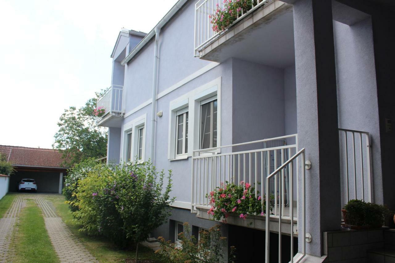 Appartement Berni Strebersdorf Exteriör bild