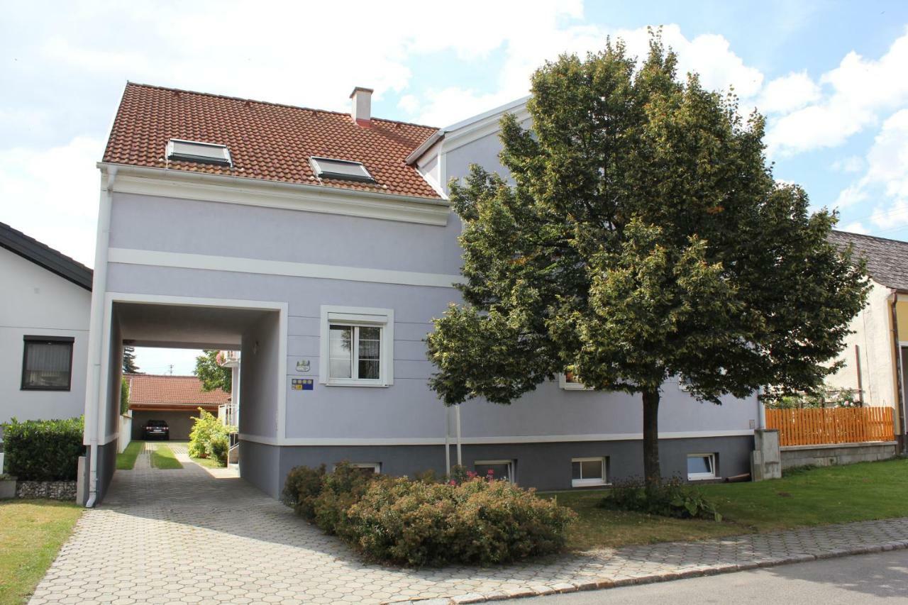 Appartement Berni Strebersdorf Exteriör bild